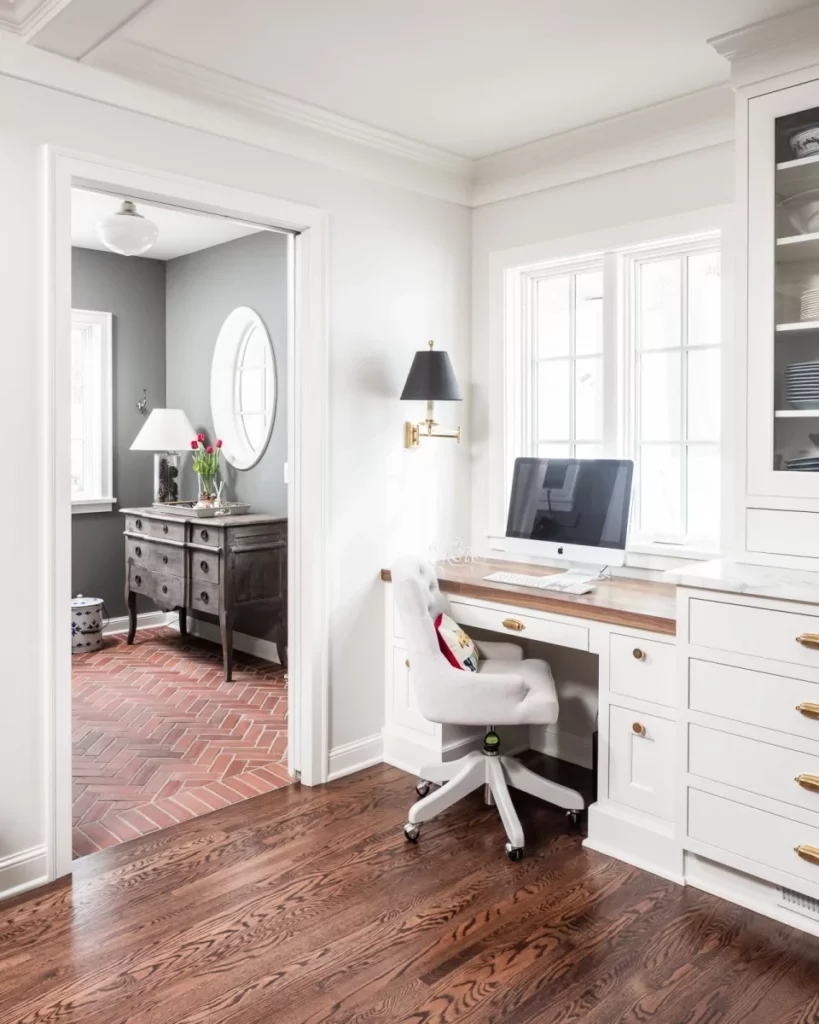 Office area built into the wall of a home